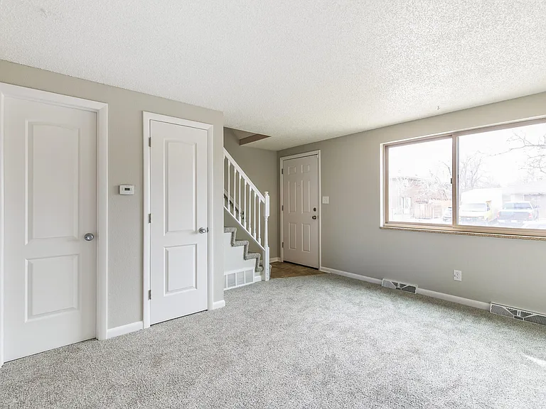 4510 Everett Ct — Photo 6