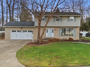 2538 Ironstone St NE, Canton, OH 44705