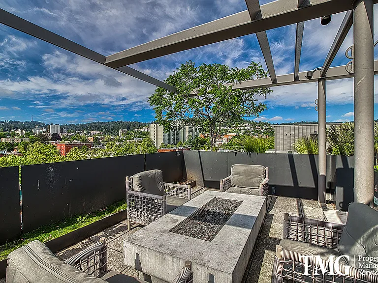 Muse Apartments — Photo 23