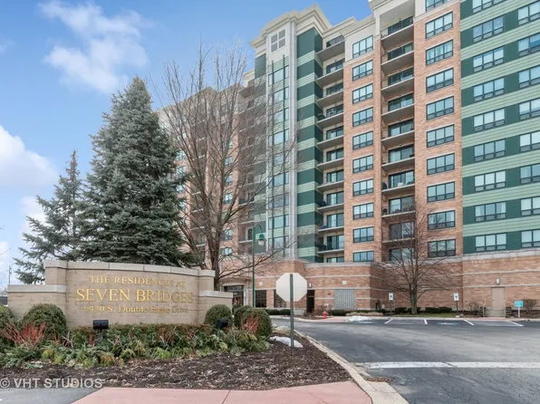 6420 Double Eagle Dr Unit 509, Woodridge, IL 60517