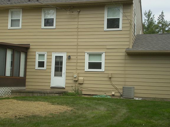 2nd image of 2906 Burnham Jump Dr