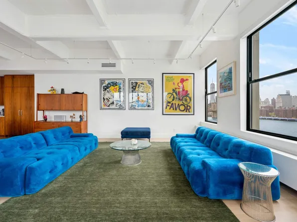 1 Main Street image 4 of 19