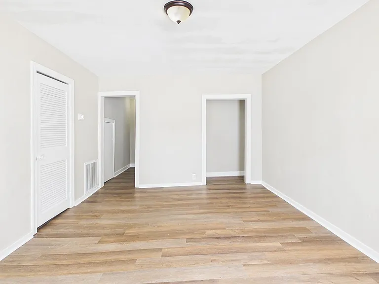 529 Harrison St #B — Photo 13