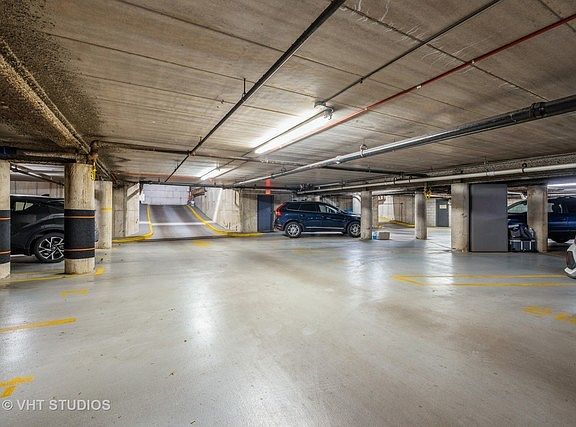 5th image of 221 N Kenilworth Ave APT 213
