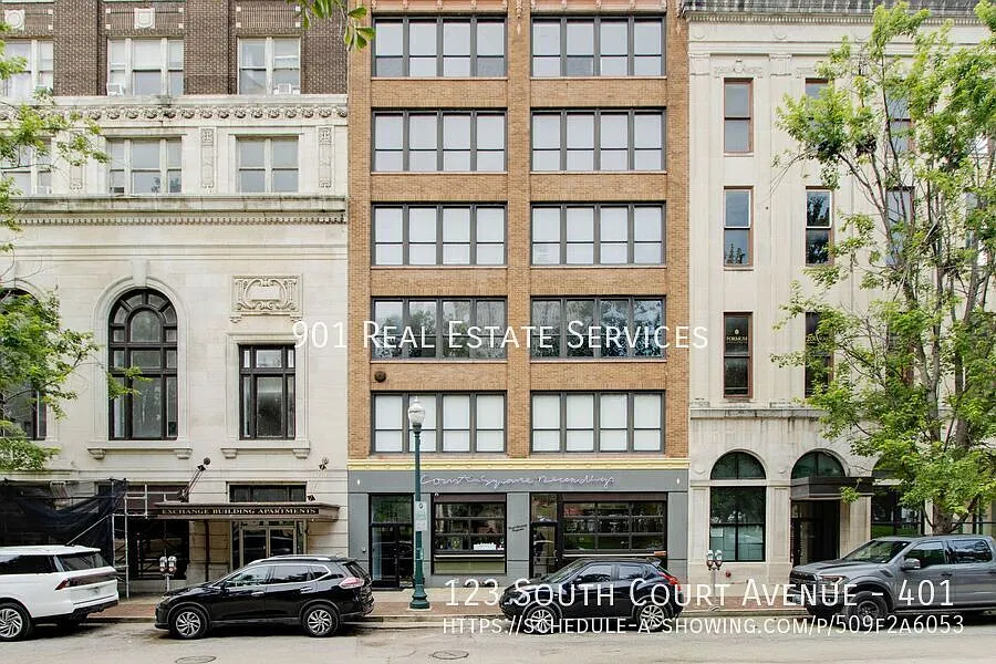 Historic Luxury Over Court Square — Photo 2