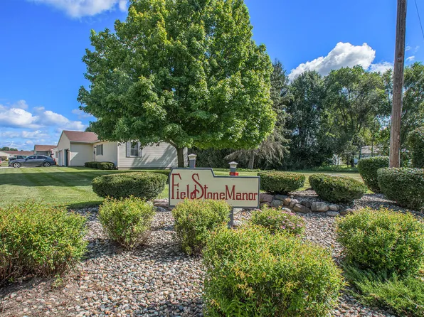 20494 Old 205, Edwardsburg, MI 49112