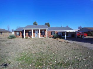 609 S Ozark Ave, Trumann, AR 72472