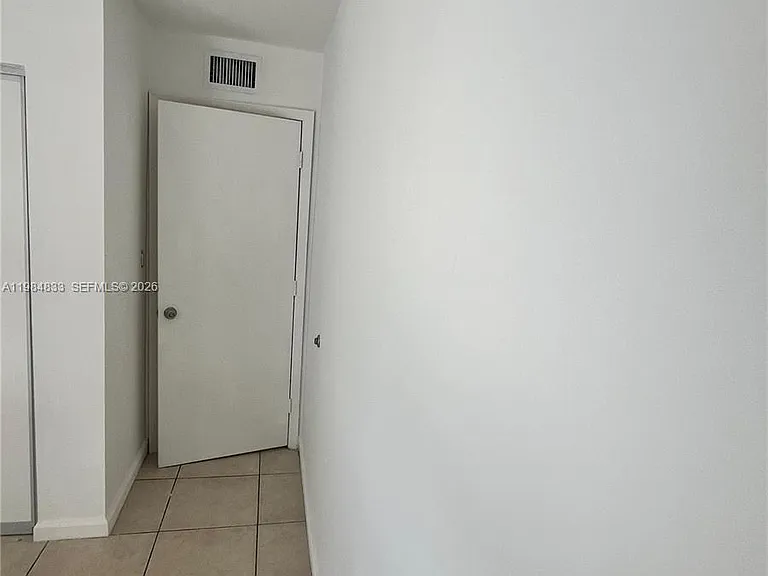 3522 NE 171st St #206 — Photo 11