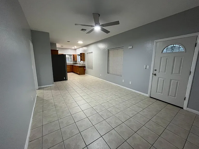 9045 W Ann Rd — Photo 18