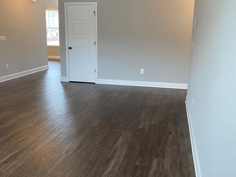 921 Burlington Dr — Photo 20