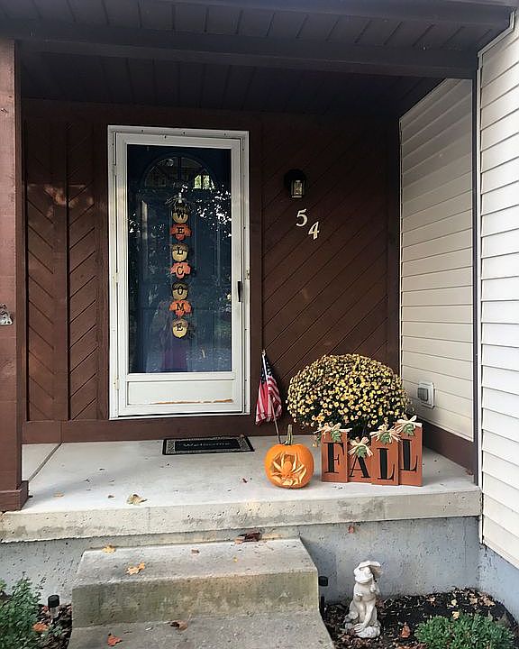 1st image of 54 Northwood Dr