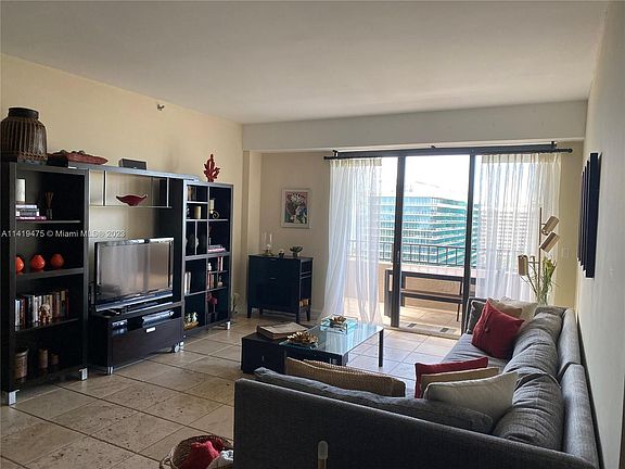4th image of 201 Crandon Blvd APT 1223