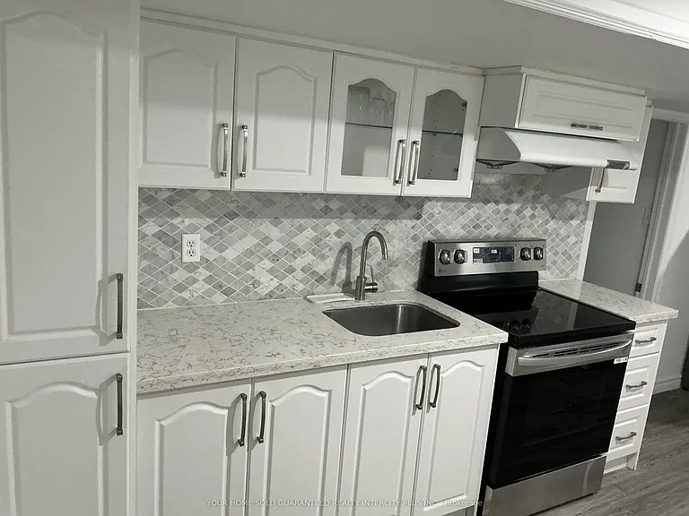 88 Casabel Dr #BASEMENT — Photo 8