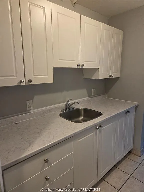 2 bed, $1,650 — Photo 2