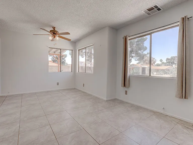 5519 Myron Cir — Photo 4