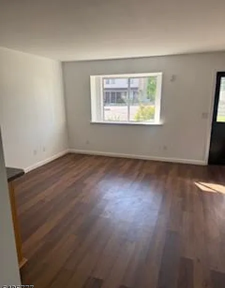 407 Orchard Meadows Dr — Photo 4