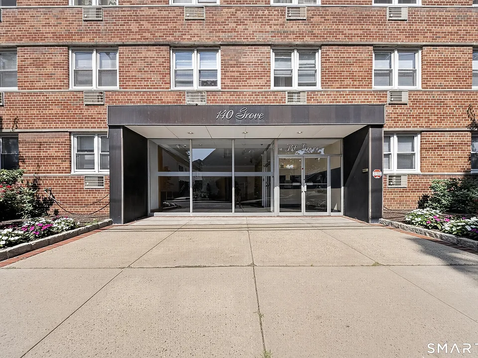 140 Grove St #2H