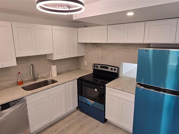 4th image of 4500 N Flagler Dr APT D14