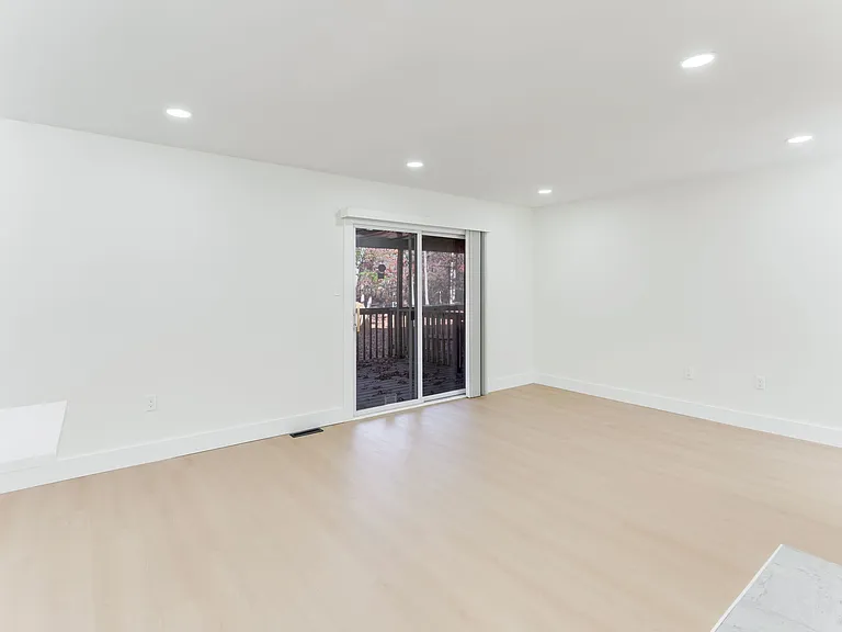 Indian Oaks Townhomes — Photo 45
