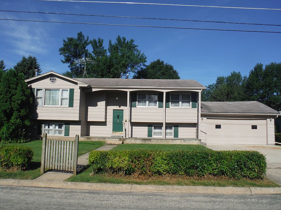 1st image of 503 2nd St