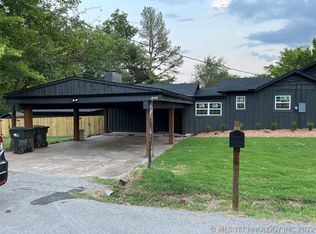 1400 E Jackson Ave N, Sapulpa, OK 74066