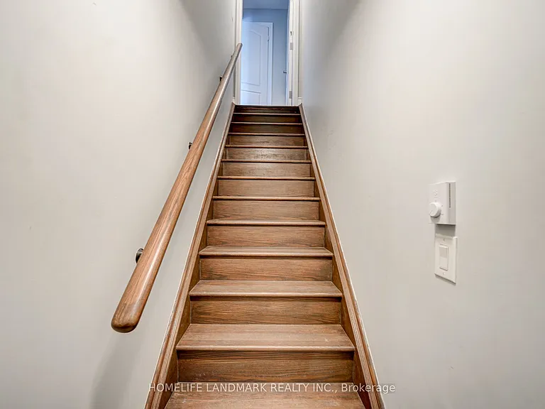 10 Westmeath Ln N #2213 — Photo 5