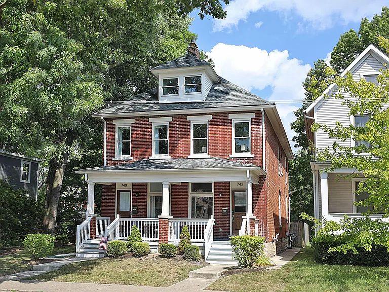 1st image of 742 Oakwood Ave #742