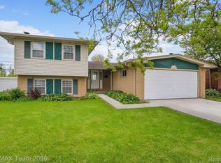 20021 Churchill Ave, Brownstown, MI 48183