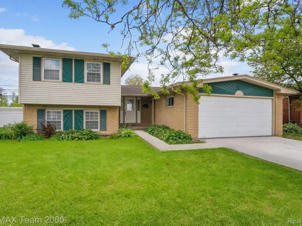 20021 Churchill Ave, Brownstown, MI 48183