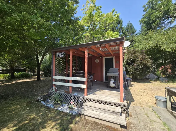 520 Boy Scout Camp Rd, Myers Flat, CA 95554