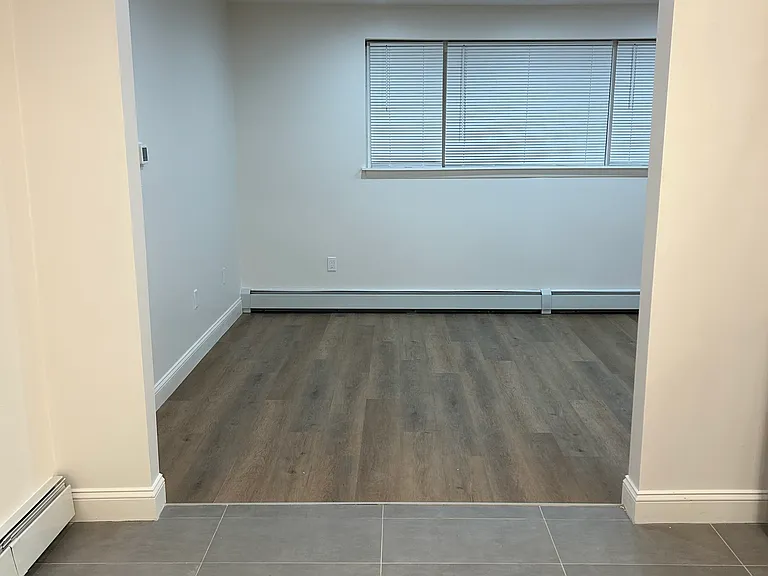 787 Admiral St #1 — Photo 16