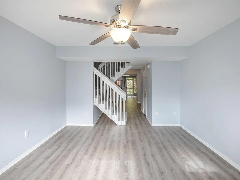 2183 Fox Chase Blvd