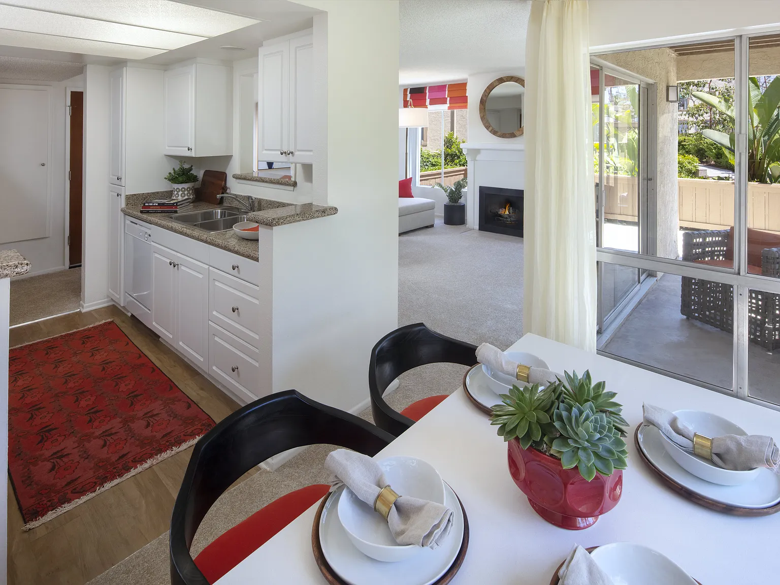 Rancho San Joaquin Apartment Homes — Photo 3