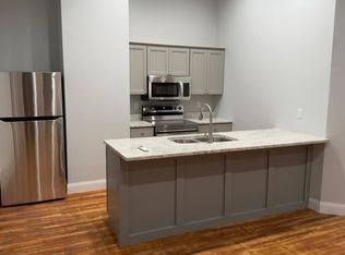 Downtown Rental Units, Dubuque, IA 52001