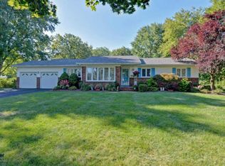 41 Kings Way, Freehold, NJ 07728