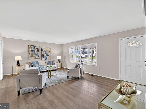 4th image of 12610 Kingsfield Ln