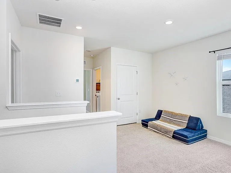 3044 Suncoast Plains Dr — Photo 18