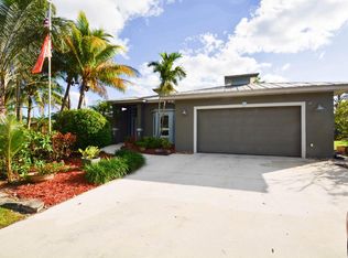 873 NW Spruce Ridge Dr, Stuart, FL 34994