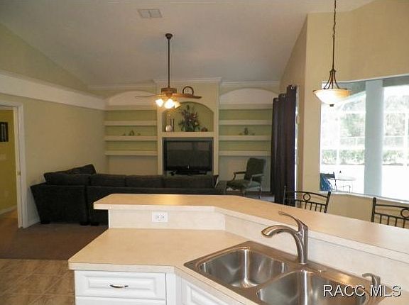 5th image of 2070 W Tall Oaks Dr
