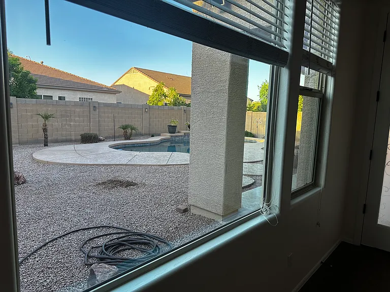 2712 E Redwood Pl — Photo 10