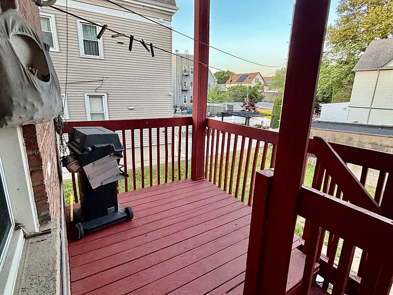 336 Avenue C — Photo 15