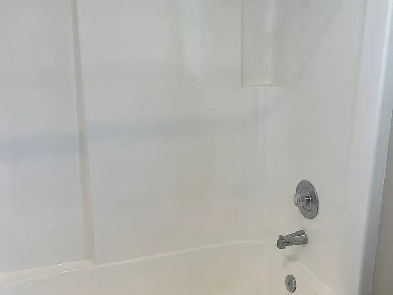 4775 Wilson Ave — Photo 9