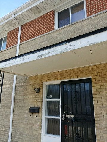 1st image of 1790 W Greenleaf Ave Unit E