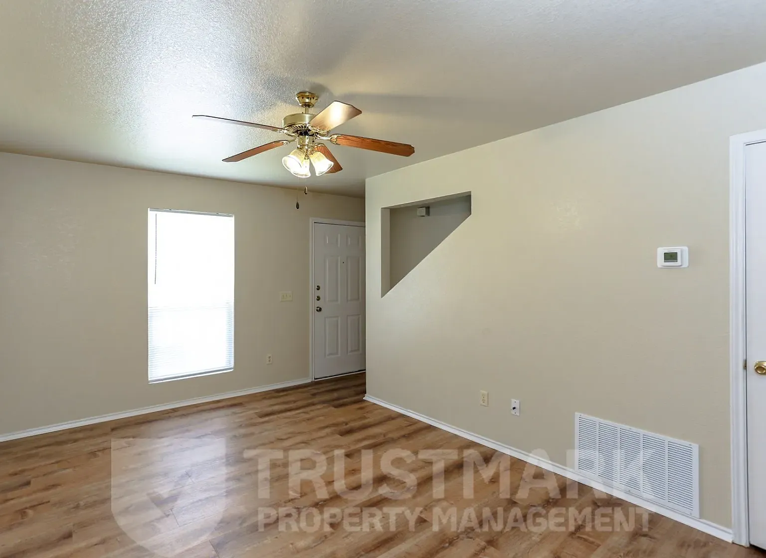 Madison4005 — Photo 4