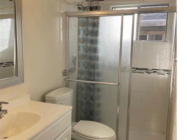 1874 Enterprise Ave #D — Photo 7