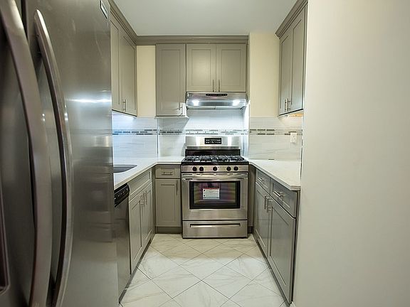 5th image of 1523 Central Park Ave APT 19E