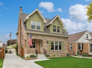 4920 N Mulligan Ave, Chicago, IL 60630