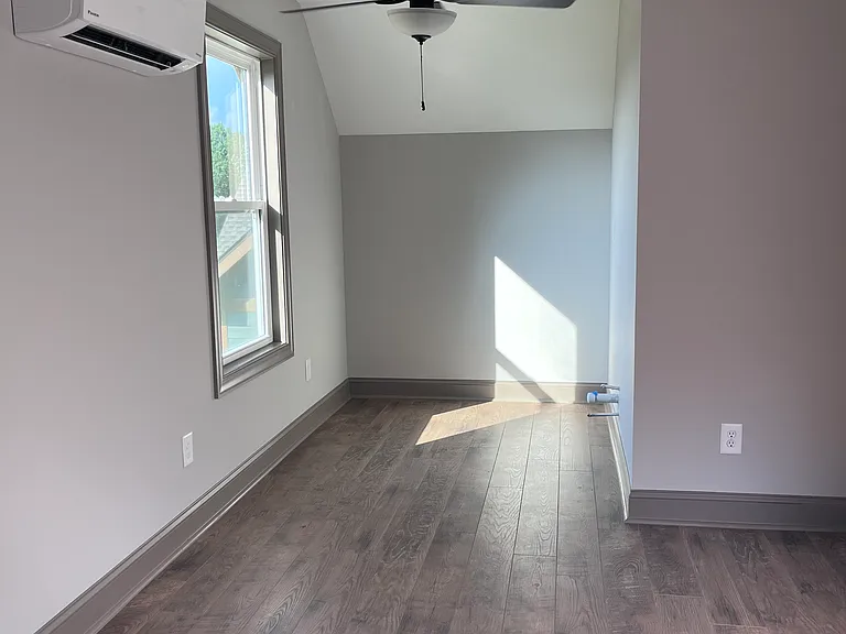 1025 Roy Grindle Rd #1 — Photo 6