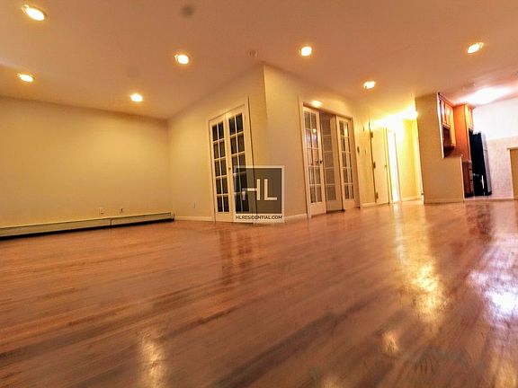 2nd image of 260 Linden Blvd APT 1D