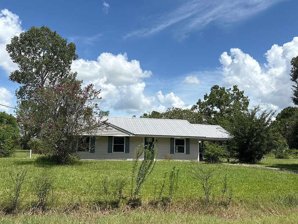 1st image of 1075 Belle Terre Dr